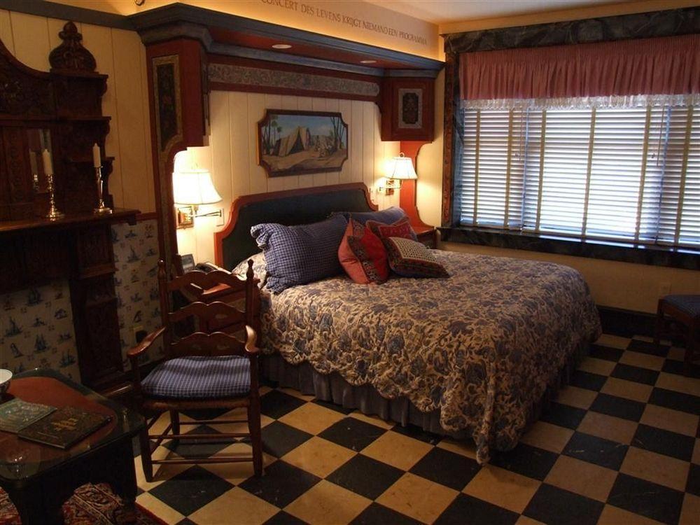 Pattee Hotel Perry